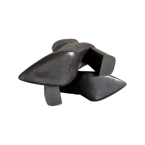 STEVE MADDEN Pointed Toe Block-heel Ankle Bootie - Picture 9 of 10